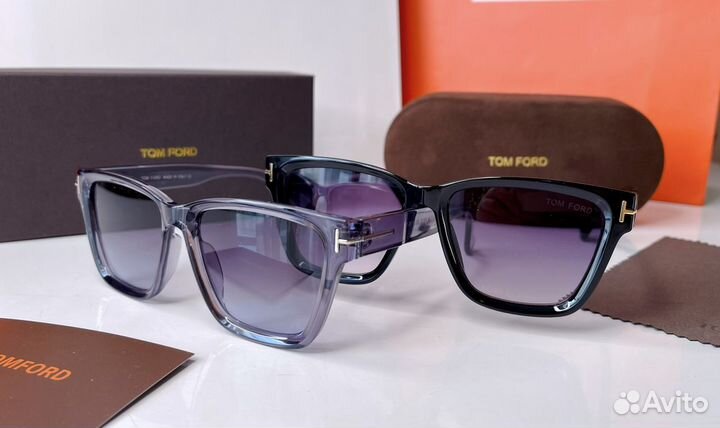 Солнцезащитные очки Tom Ford 2 цвета