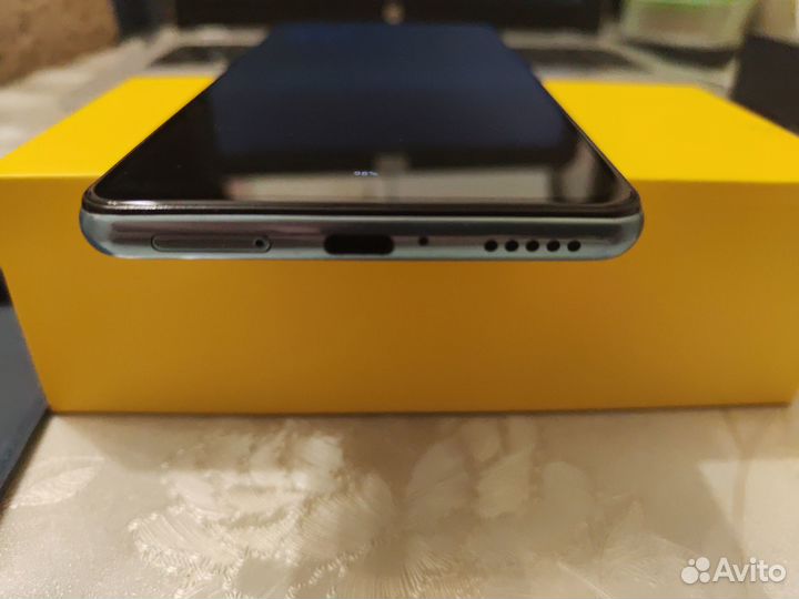 Xiaomi POCO F3, 8/128 ГБ