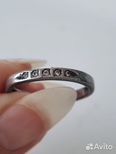 Серебряное кольцо с фианитами