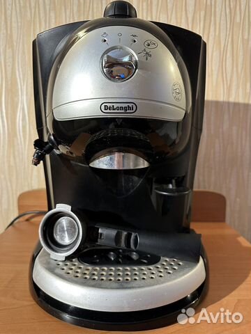 Кофеварка рожковая delonghi