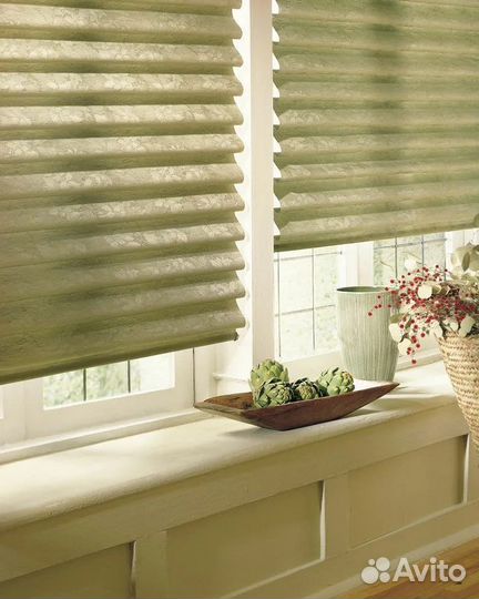 Жалюзи и рулонные шторы на окна