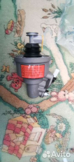 Пневмогидравлический усилитель