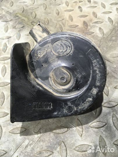 Сигнал звуковой (Volkswagen Passat CC)