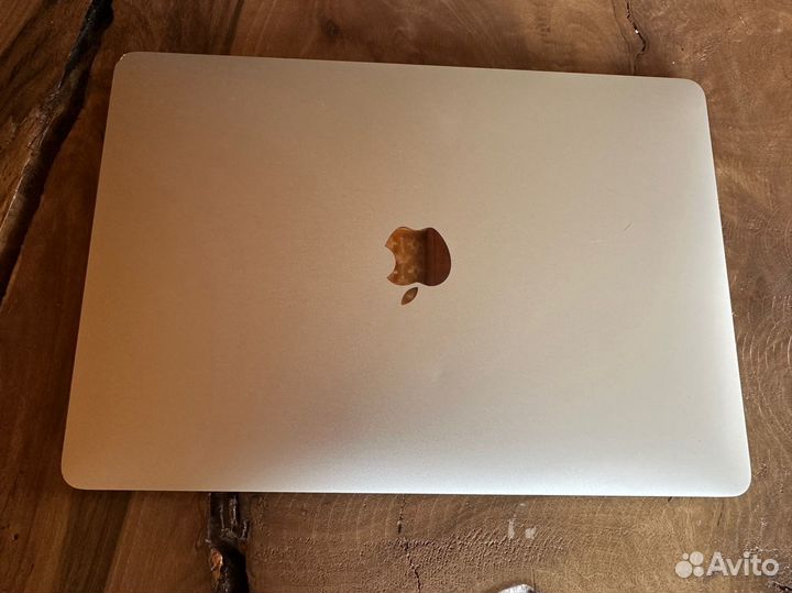 MacBook Air 13 2018 i5/8 GB/128 SSD/Ростест