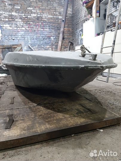 Моторная лодка Неман 1