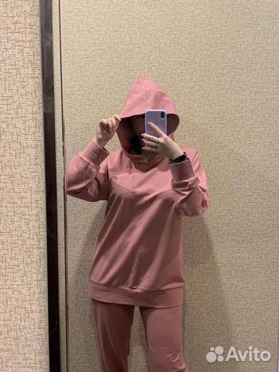 Спортивный костюм женский новый