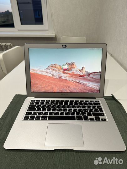 Macbook air 13 early 2015