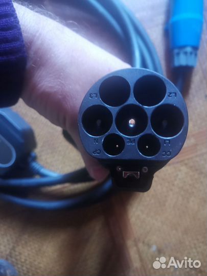 Зарядное устройство для электромобиля 12-32a Type2