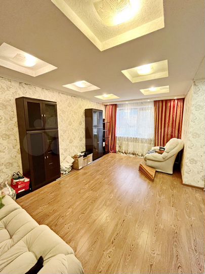 3-к. квартира, 70 м², 6/9 эт.