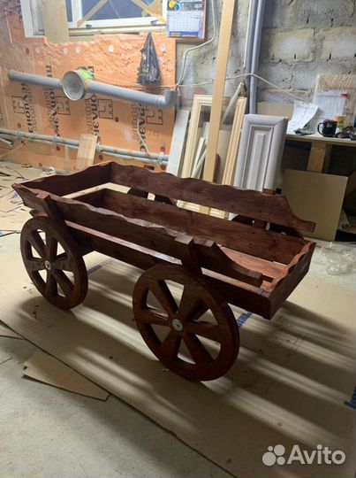 Декоративная телега