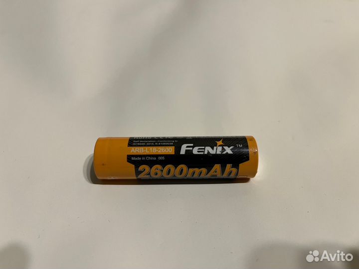 Фонарь Fenix UC30