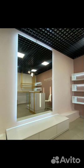 Зеркало с led подсветкой в ванную