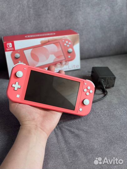 Nintendo switch lite прошитый +256gb (отличный)