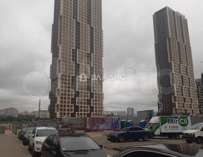 1-к. квартира, 46,6 м², 33/41 эт.