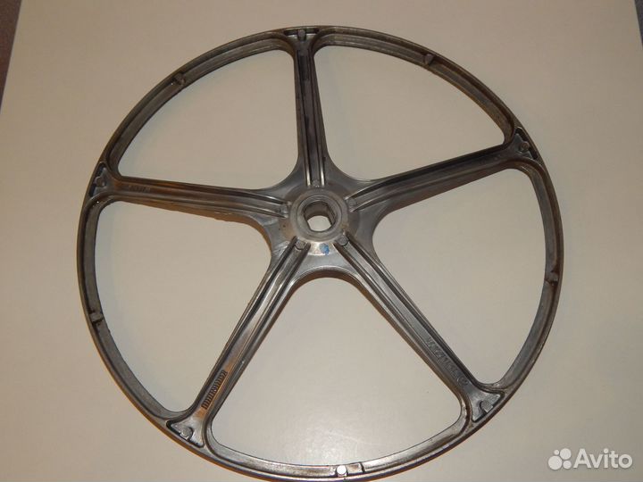 Шкив стиральной машины Ariston 461971414102