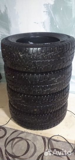Омскшина O-100 215/65 R16C