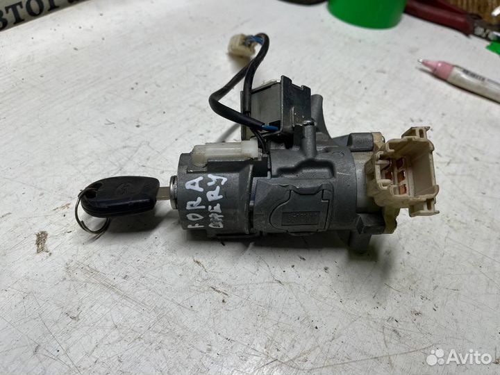 Замок зажигания Chery Чери fora estina B14 и.т.д 2