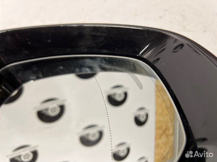 Зеркало (15 контактов, мертвая зона) переднее