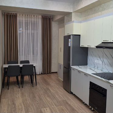 2-к. квартира, 77 м² (Таджикистан)