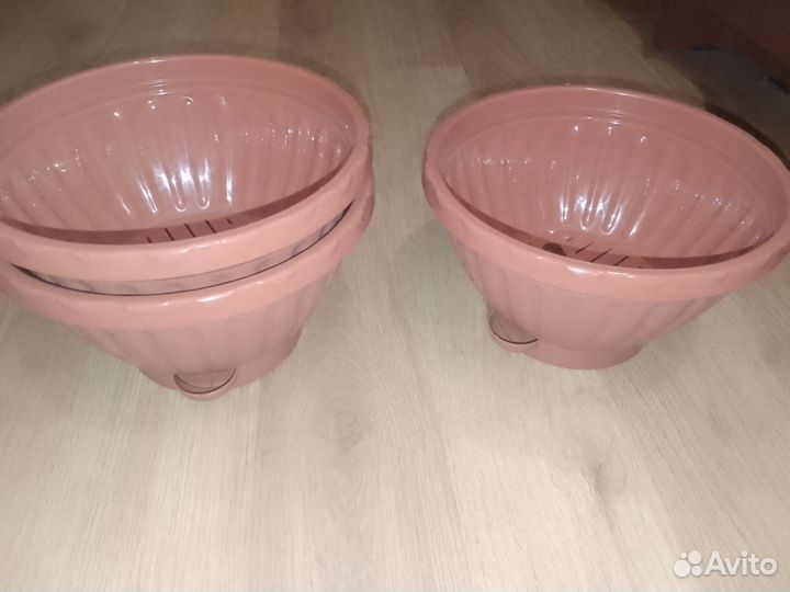 Горшки пластиковые