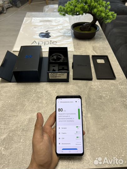 Samsung Galaxy S9, 4/64 ГБ