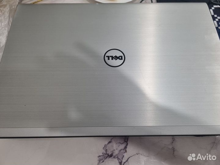 Ноутбук 17 Dell 5748 SSD 250