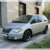 Chrysler Voyager 2.4 AT, 2001, 185 000 км, с пробегом, цена 750 000 руб.