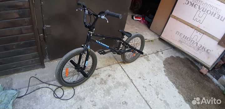 Трюковой велосипед bmx