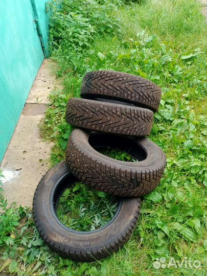 Hankook Winter I'Pike RS2 W429