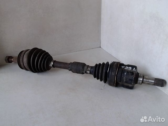 Полуось передняя левая (приводной вал, шрус), Chry