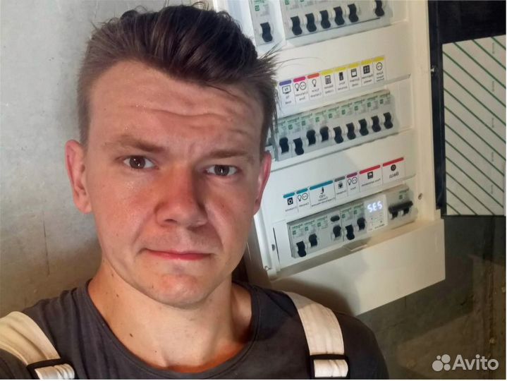 Электрик. Услуги Электрика