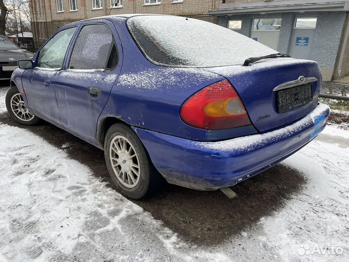 Ford Mondeo 1.8 МТ, 1998, 80 000 км