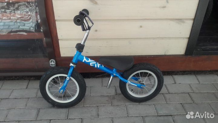 Беговел детский бу