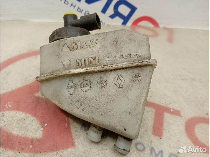 Бачок тормозной, 7700417649 renault clio 2, 3049793