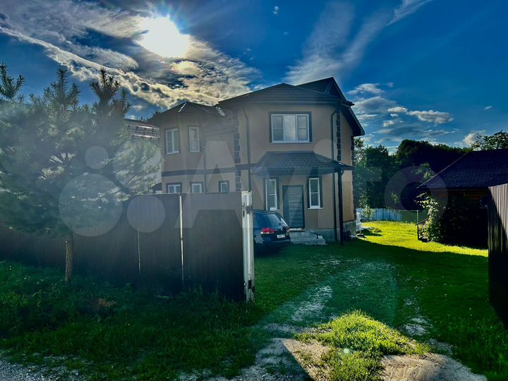 Коттедж 130 м² на участке 11 сот.