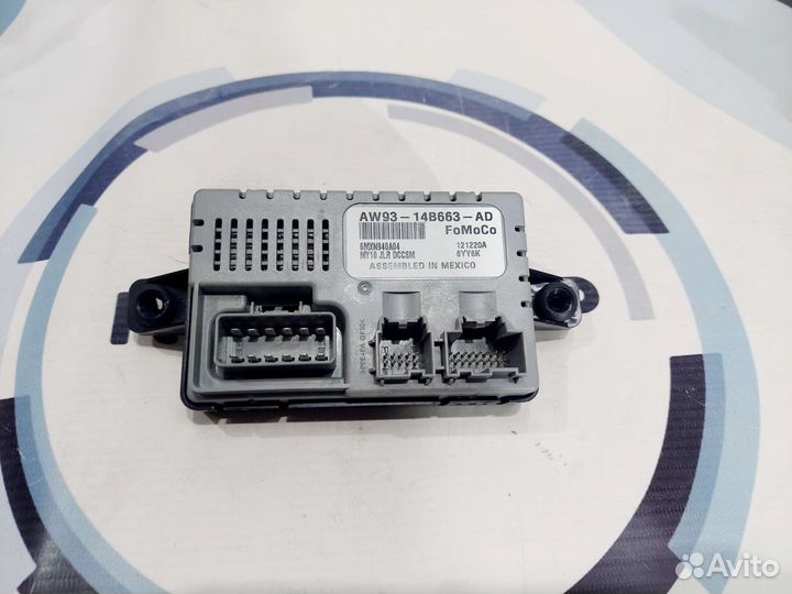 Блок управления подогревом сидений jaguar XJ x351