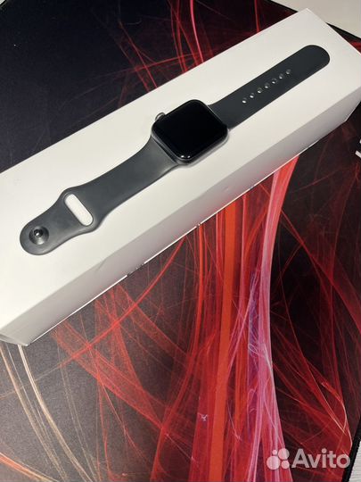 Часы apple watch 4 40 mm