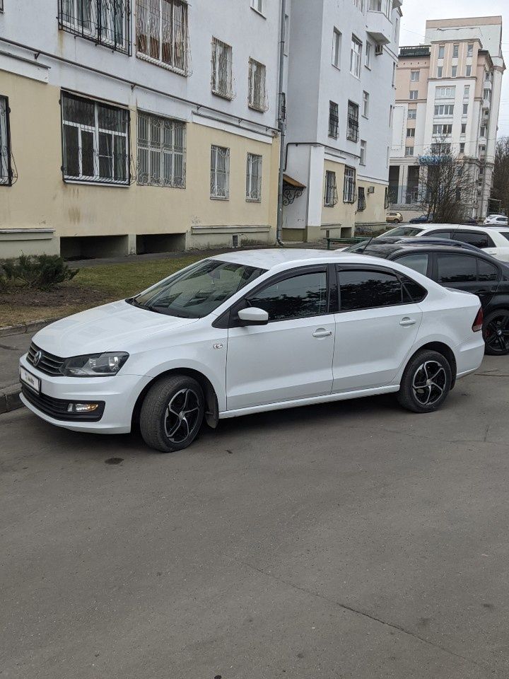 Volkswagen Polo: фото владельца