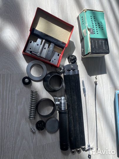 Пленочный фотоаппарат, объективы и тд