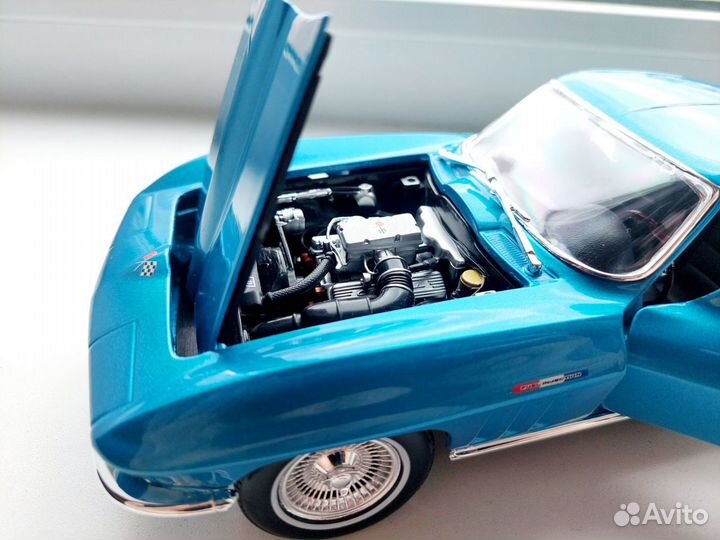 Chevrolet corvette 1965 maisto 1/18