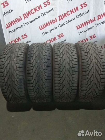 Nokian Hakkapeliitta R2 SUV 285/65 R17 116R