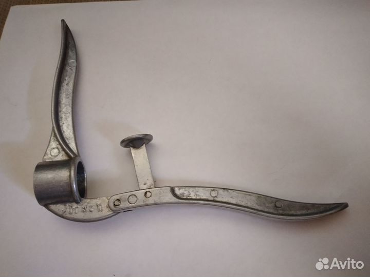 Держатель для сковородок,чесночница,фрекадельница