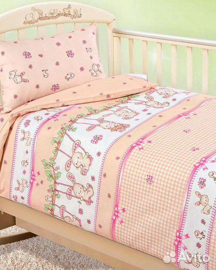 Комплект постельного белья для детской кроватки