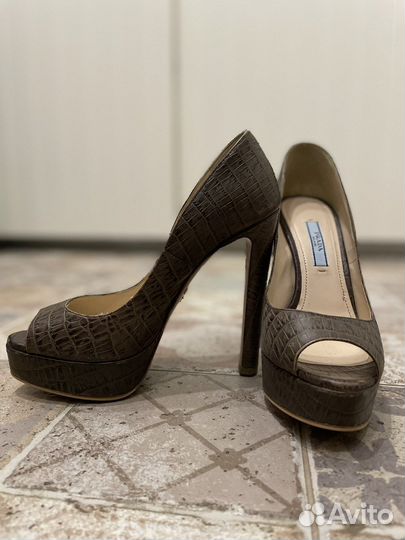 Туфли женские