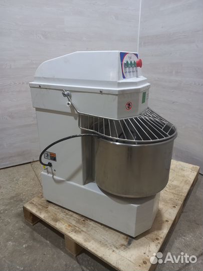 Тестомес спиральный Rosso RH30A