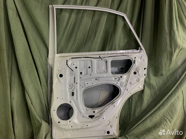 Дверь задняя права lexus rx350 2010