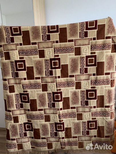 Покрывала на диван и кресла