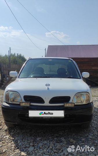 Nissan March 1.0 AT, 2001, битый, 123 000 км