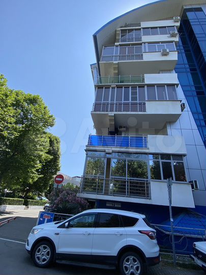 Машиноместо, 16 м²