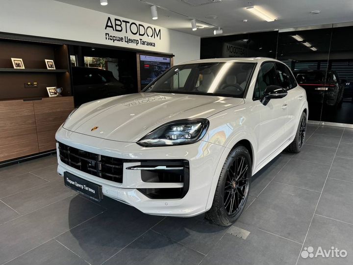 Porsche Cayenne 3.0 AT, 2024